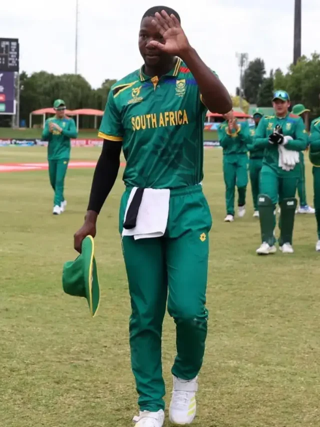 “19 वर्षीय क्वेना मफाका ने रचा T20 वर्ल्ड रिकॉर्ड”