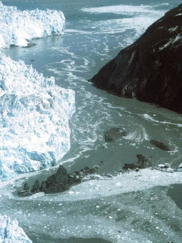 हिमालय में ग्लीशियर झीलों से बढ़ रहा ख़्तरा